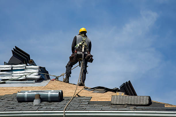 Professional Gutter Installation technician working in Farmington, AR